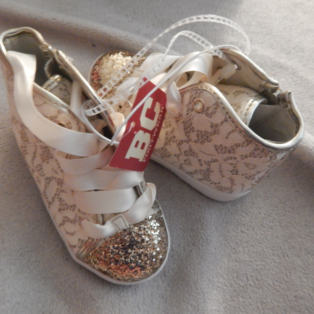 New Satin and Glitter Toddler Sneakers Size 7